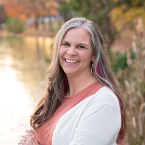 Audra Monk headshot